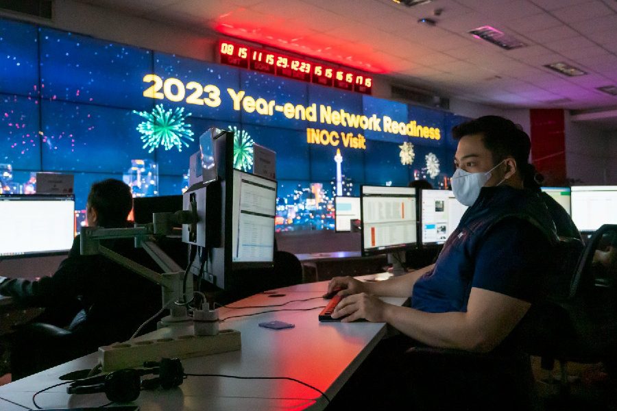 Indosat Catat Lonjakan Trafik Data pada Momen Tahun Baru 2024