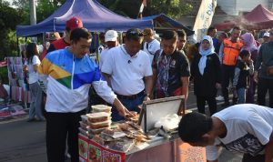 Pj Bupati Majalengka Buka Car Free Day Minggu Ceria Pj Bupati Majalengka Buka Car Free Day Minggu Ceria