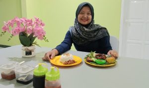 Menikmati Ayam Kampung Kedai Aim Klayan yang Empuk dan Gurih