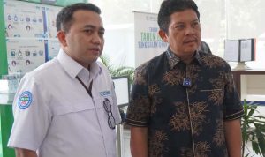 Dirut BPJS Kesehatan Tinjau Inovasi Sahabat Dengar JKN di Cirebon Dirut BPJS Kesehatan Tinjau Inovasi Sahabat Dengar JKN di Cirebon