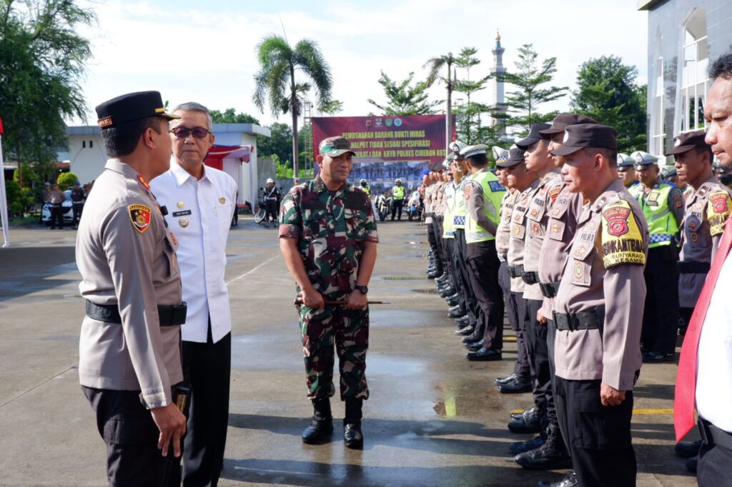Pj Wali Kota Pimpin Apel Gelar Pasukan Ketupat Lodaya 2024