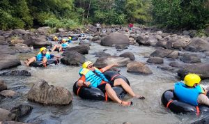 Rever Tubing Desa Kubang Destinasi Wisata Baru di Kabupaten Cirebon