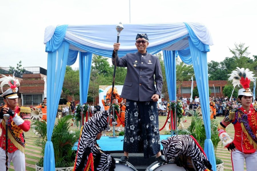 Hari Jadi Cirebon, Pj Wali Kota Kobarkan Semangat Gotong Royong