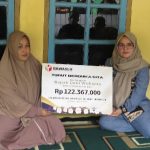 Loly Suhenti Serahkan Dana Kerohiman kepada Keluarga Petugas Keamanan Bawaslu