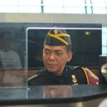 Dirjen Imigrasi Silmy Karim Turut Jaga Konter di Bandara Soetta