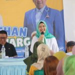 Siti Farida Janjikan Beasiswa bagi Warga Tak Mampu dan Berprestasi