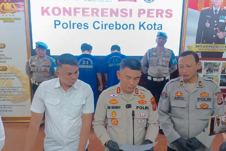 Polisi Gadungan Gasak Barang Berharga Warga