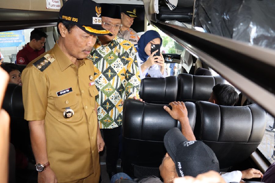 Effendi Edo Pastikan Bus Mudik Lebaran Layak Angkut Penumpang