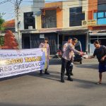 Pererat Silaturahmi, Polres Cirebon Kota Berbagi Takjil