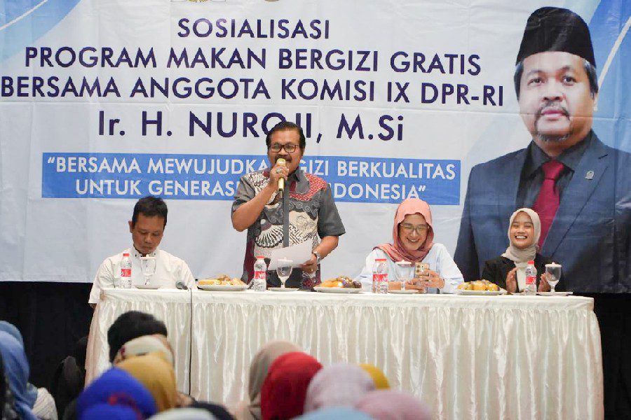 Program Makan Bergizi Gratis, DPR dan BGN Edukasi Gizi di Bekasi Program Makan Bergizi Gratis, DPR dan BGN Edukasi Gizi di Be Program Makan Bergizi Gratis, DPR dan BGN Edukasi Gizi