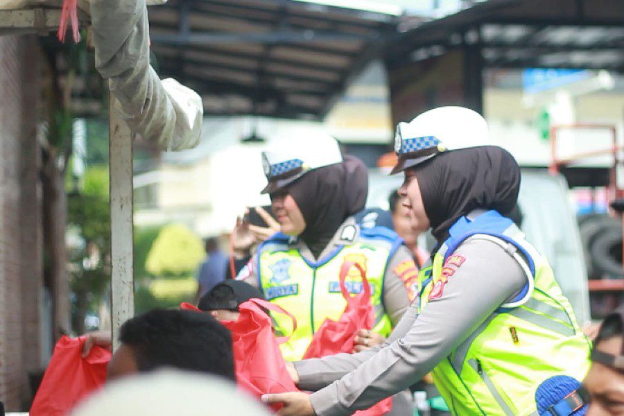 Satlantas Cirebon Kota Sosialisasikan Bahaya ODOL kepada Sopir Truk