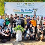 Forum Lingkungan Hidup dan Budaya Tanam 10 Ribu Mangrove