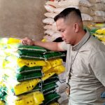 Polres Cirebon Kota Sidak Beras Oplosan di Pasar Tradisional