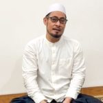 Pengasuh Pondok Pesantren Al-Khiyaroh Buntet, Kabupaten Cirebon, KH Moh. Farid NZ,