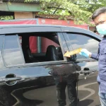 Pelaku Pecah Kaca Mobil, Gasak Rp200 Juta dalam Hitungan Menit