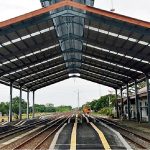 Jelang Nataru, KAI Cirebon Renovasi Toilet hingga Overcaping Peron
