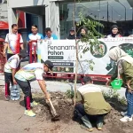 UPT Pertamanan dan Pemakaman Dorong Perluasan RTH Lewat Penanaman Pohon