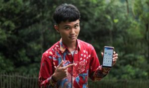 Cerita Pelajar SMA di Cirebon Memanfaatkan Mobile JKN untuk Layanan Kesehatan