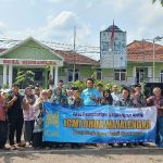 ICMI Majalengka Salurkan 500 Bibit Tanaman ke Warga Desa Singawada