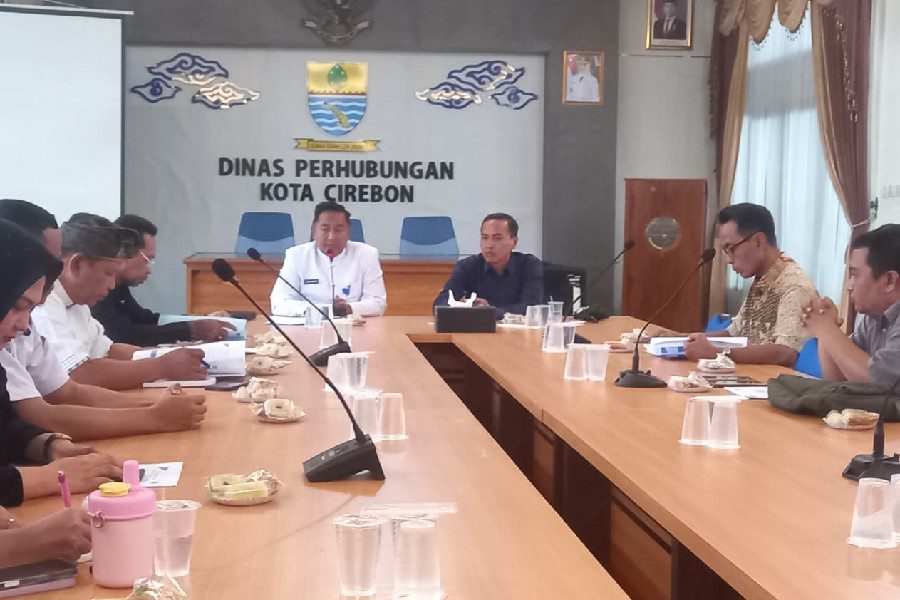 DPRD Kota Cirebon Usul Pengelolaan Parkir Libatkan Pihak Ketiga