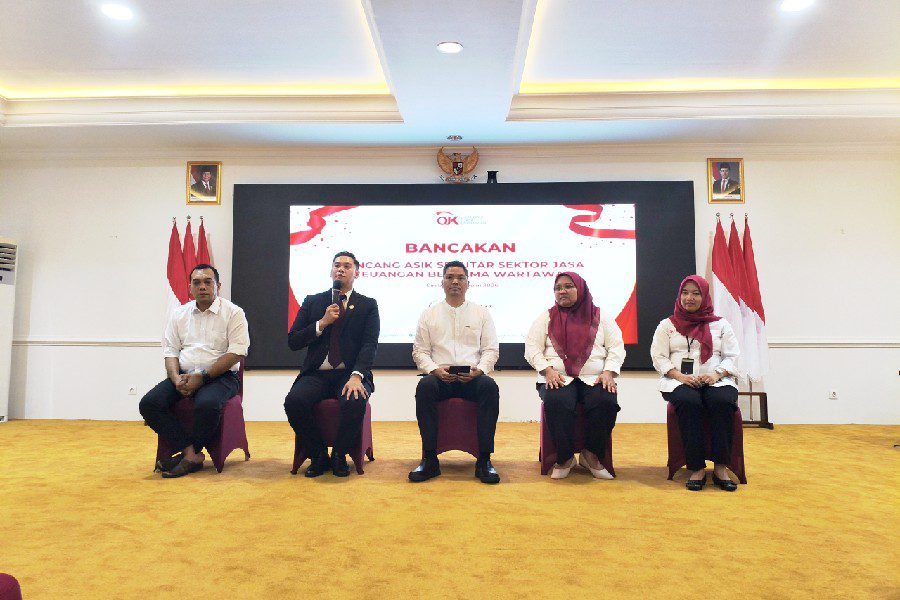 OJK Cirebon Ajak Media Bangun Ekosistem Keuangan Sehat