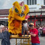 Semarak Imlek, Stasiun Cirebon Disulap Penuh Ornamen dan Bazar UMKM
