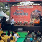 Berbagi Kebahagiaan, CSB Mall Ajak Anak Yatim Bermain dan Belanja