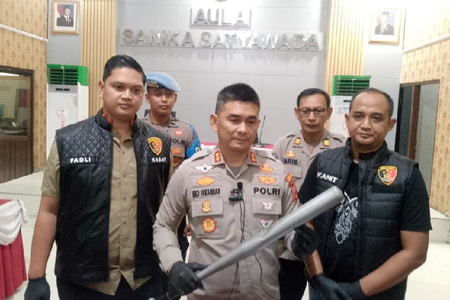 Gerombolan Bermotor Rusak Warung, Dua Pelaku Ditangkap
