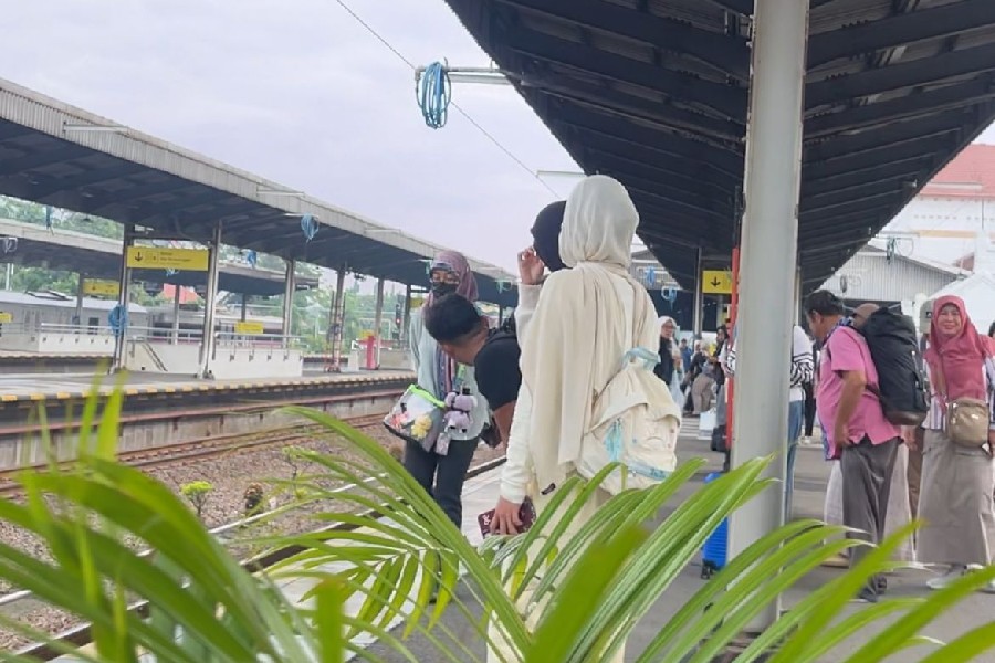KAI Daop 3 Cirebon Siapkan 15.672 Tiket Libur Pancasila