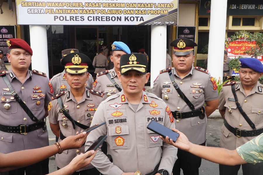Mutasi Pejabat Polres Cirebon Kota, Wakapolres hingga Kasat Reskrim Berganti