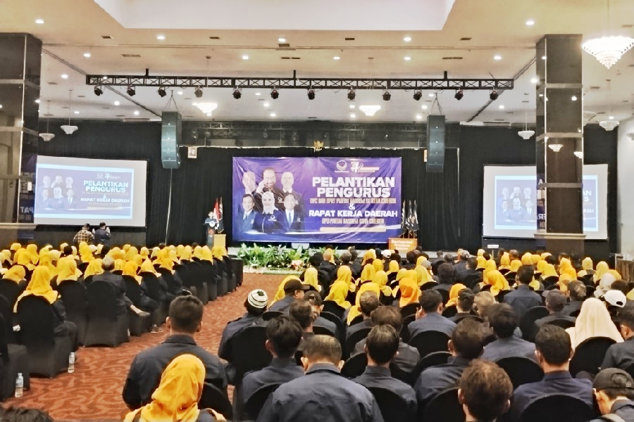 Pelantikan Pengurus Nasdem Kota Cirebon Langkah Awal Rebut Kenaikan Suara