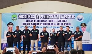 Dewan Pendidikan Majalengka Dorong Mutu Pendidikan demi Indonesia Emas 2045 Dewan Pendidikan Majalengka Dorong Mutu Pendidikan demi Indonesia Emas 2045