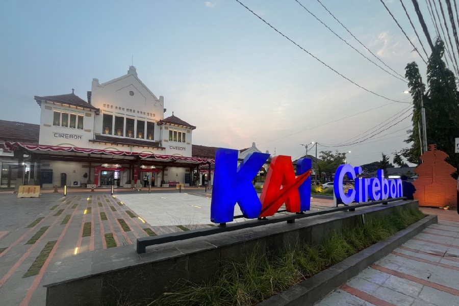 Shuttle Stasiun Buka Akses Wisata Cirebon hingga Kuningan