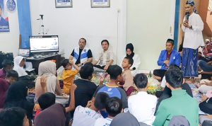 Tasyakuran 28 Tahun, PAN Kota Cirebon Santuni 300 Anak Yatim