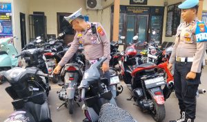 Penertiban Knalpot di Kesambi, 21 Pengendara Kena Tilang